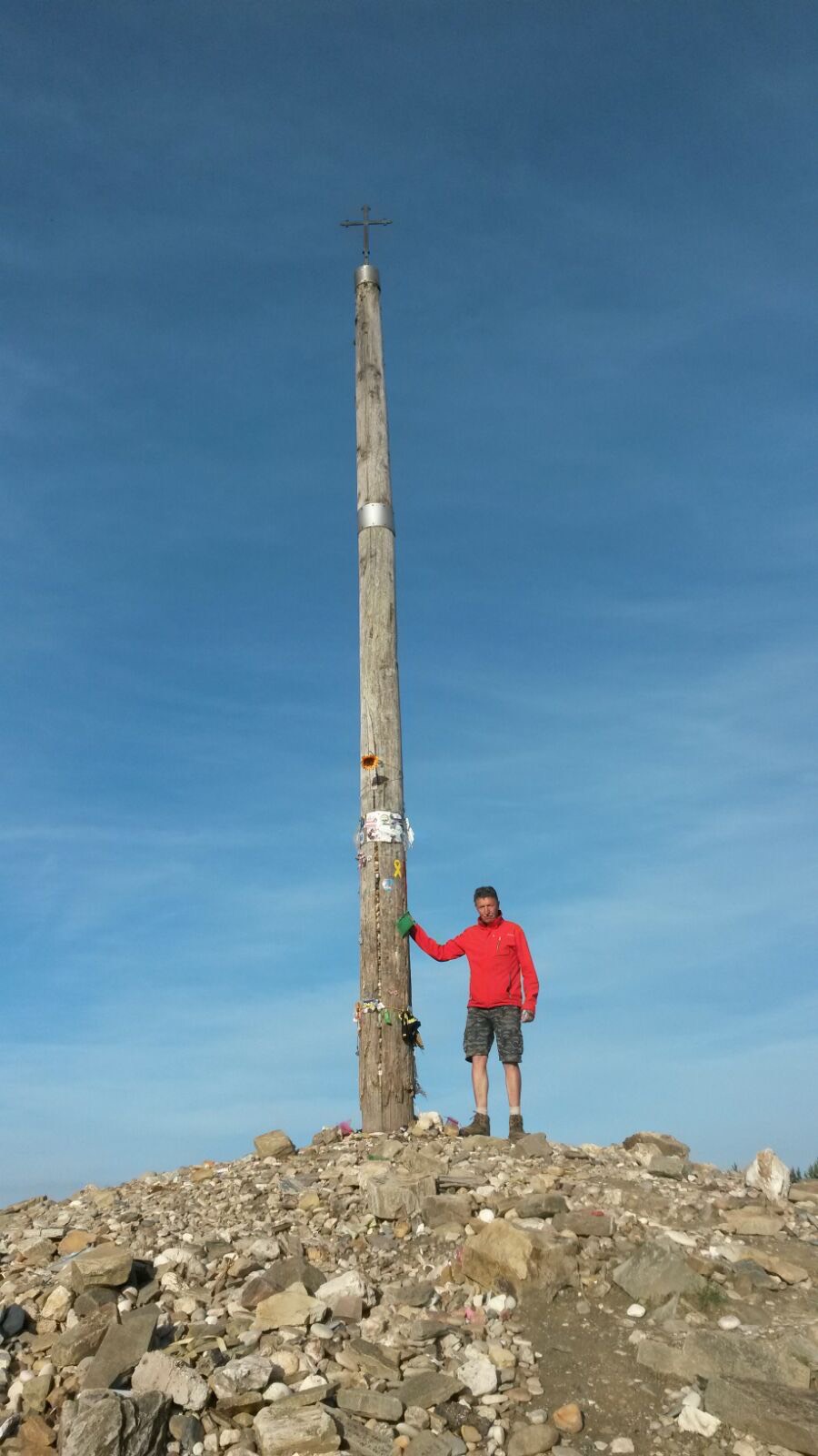 Cruz de Ferro.jpeg